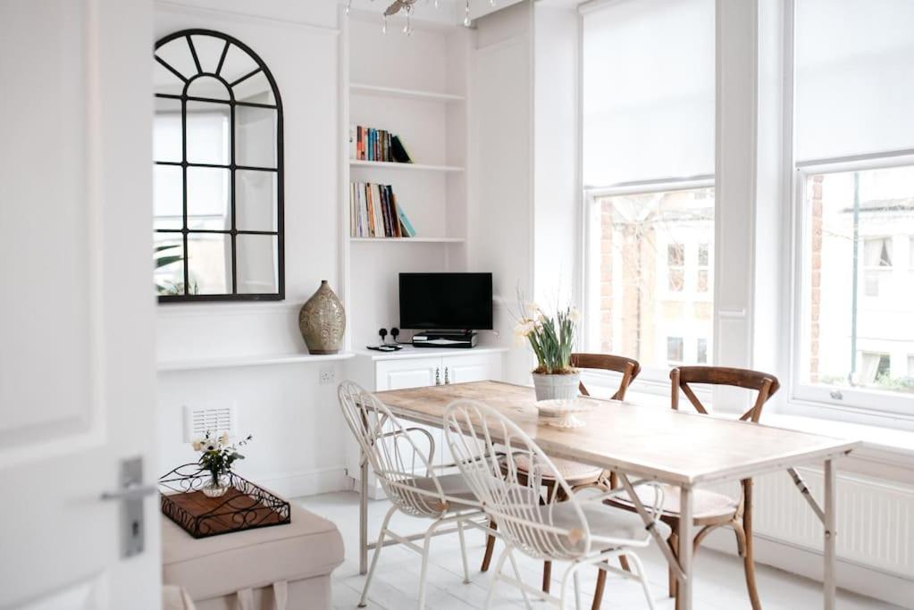 3 Bedroom House In Kew Gardens Річмонд Екстер'єр фото